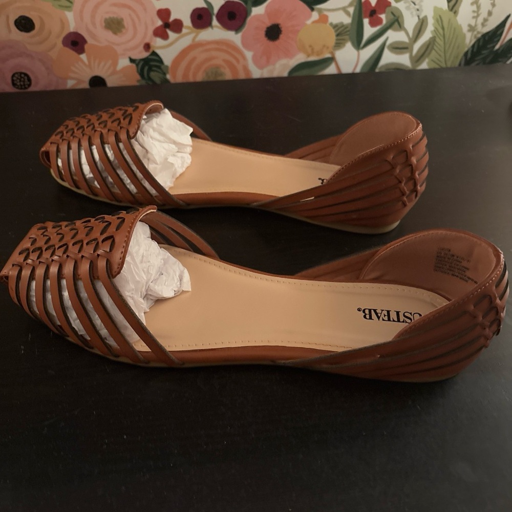 Women's Brown Flats
